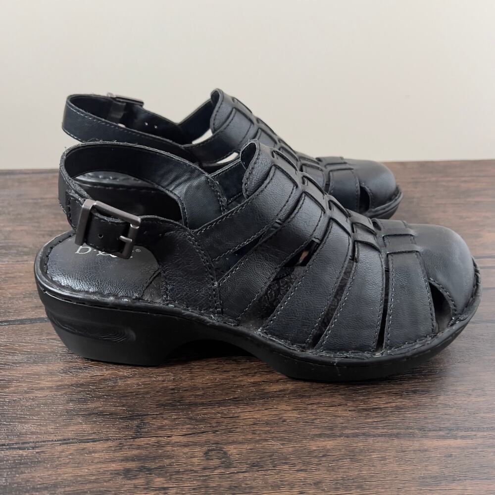 BOC Born Concepts Black Fisherman Sandals Size 8 Comfort Heel